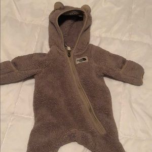 North face warm baby suit
